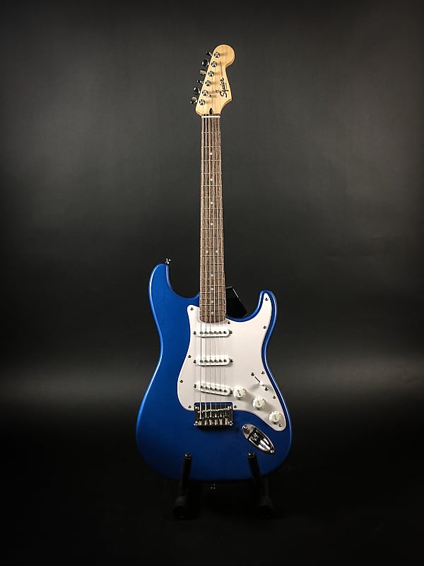 Squier bullet deals lake placid blue