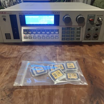 Clean AKAI S1000 MIDI Stereo Digital Sampler w 8MB RAM, New PSU, ZuluSCSI 2025, 12x16GB SD cards, Analog & Digital synth/drum libraries - (1988)