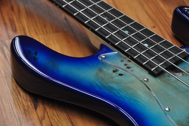 Bacchus Universe Series Jazz Bass Burl Top Active Blueburst