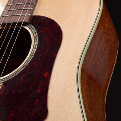 Washburn HD100SWEK Heritage Series Solid Wood Spruce 6-String Acoustic Electric Guitar w/Hard Case image 2