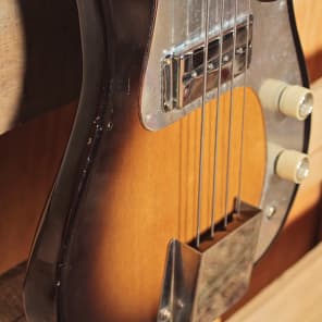 Kent Model 670 Vintage Bass Guitar Late 60's/Early 70's | Reverb