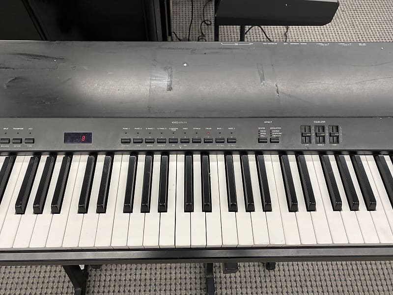 Yamaha Clavinova PF P-100 Digital 88 Key Weighted Keyboard