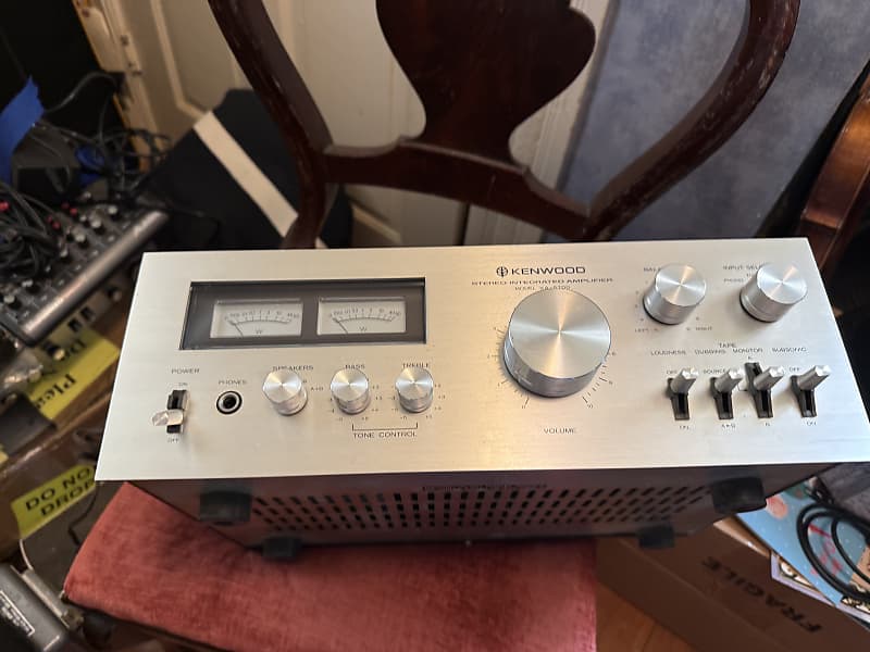 Kenwood Ka 5700 stereo integrated amplifier - Silver  			