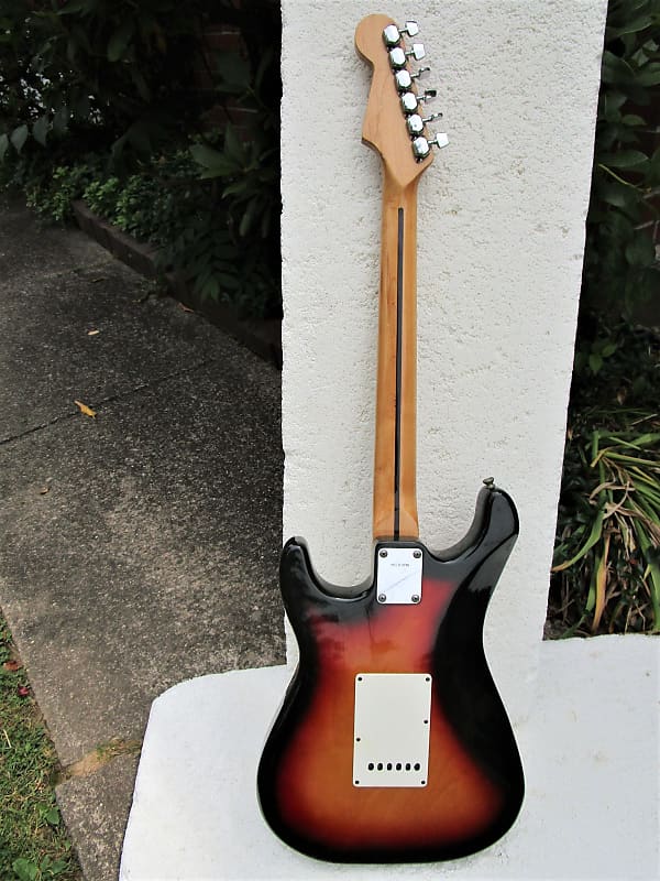 Guyatone Custom Stratocaster, Late 1970's Japan, Sunburst, Gig Bag