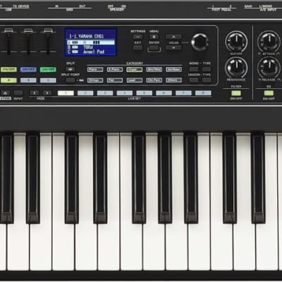 TECLADO YAMAHA CK61 STAGE KEYBOARD 61 TECLAS