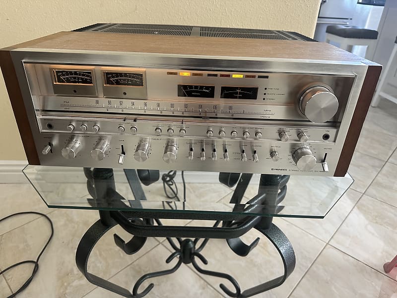 Pioneer SX-1980 270-Watt Stereo Solid-State Receiver 1978