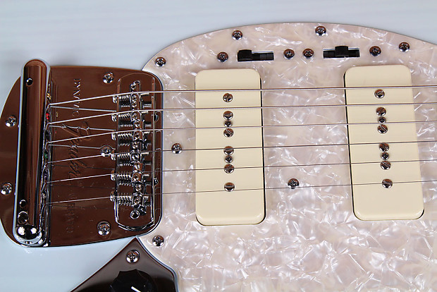 Fender Modern Player Mustang P90 /送料込 FENDER MODERN PLAYER MUSTANG P90 Transparent Daphne Blue