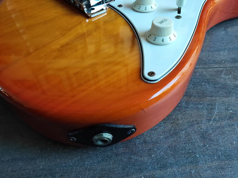 1993 Yamaha Advanced Form YGS112P Pacifica-Style