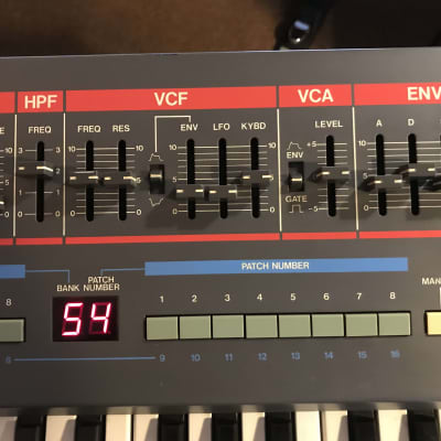 Roland Juno-106 61-Key Programmable Polyphonic Synthesizer 1984 - 1985 - Black image 7