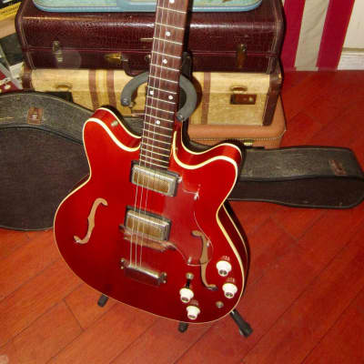 ~1965 Supro Clermont Hollowbody Electric Red w/ Original Case image 2