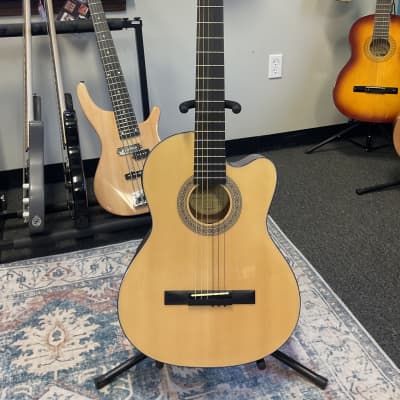 Lucero LC-100E/N Classical Guitar - Natural for sale