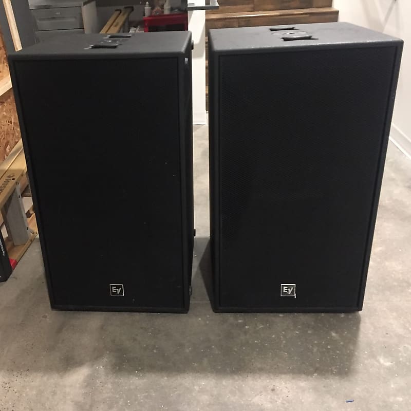 ElectroVoice (EV) QRX218s Speakers SubWoofer Sub Reverb