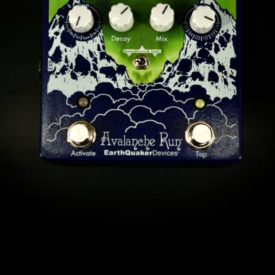EarthQuaker Devices Avalanche Run Stereo Reverb & Delay with Tap Tempo V2 Aurora Borealis Limited Run for sale