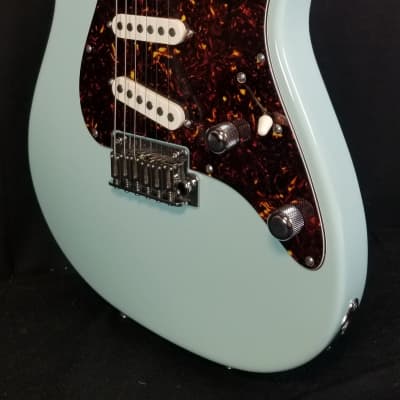 Tom Anderson "The Classic", Rosewood FB, Hum-Canceling Single Coil Pickups, Daphne Blue, W/Bag 2023 image 6