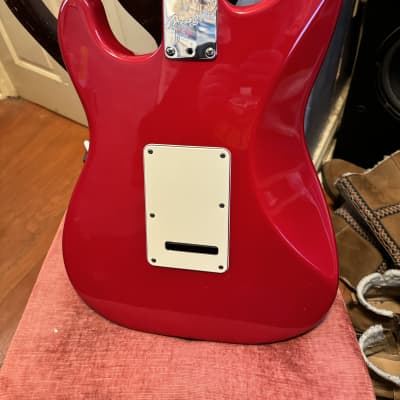 Fender Stratocaster electric guitar 1995 - Red image 12