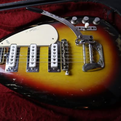 1967 Vox Mark VI Teardrop Electric guitar Solidbody 1960s - Rare 60's guitar with Fender stratocaster pickup configuration and bigsby , as used by Brian Jones of Rolling stones , 6 string version for sale