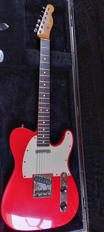 Fender Muddy Waters Artist Series Signature Telecaster 2001 - 2008 - Candy Apple Red image 1