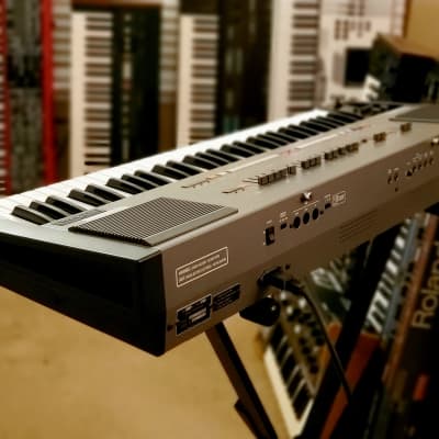 FULLY SERVICED RARE VINTAGE ROLAND HS60 (JUNO 106 with speakers!) IN AMAZING CONDITION! image 18