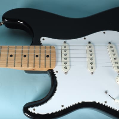 2000 Fender Stratocaster Standard Left-Handed MIM Mexico Maple Electric Guitar image 21