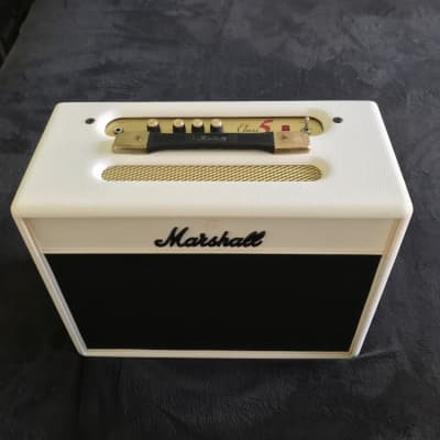 Marshall C5-01 Class 5 5-Watt 1x10" Guitar Combo - White image 1
