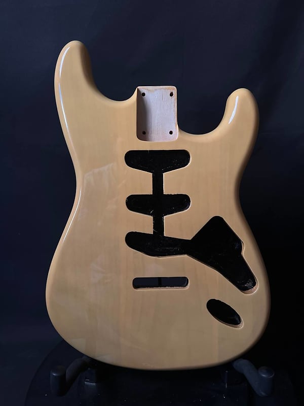 Body Nitro Stratocaster 62 Style Alder 2024 - Butterscotch image 1
