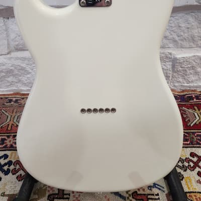 Fender Offset Series Duo-Sonic | Reverb Canada