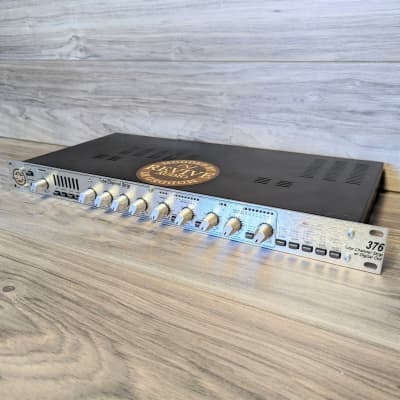 DBX 376 - Gearspace