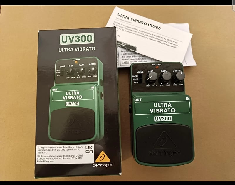 Behringer UV300 Vibrato