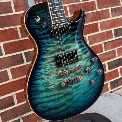 PRS Private Stock McCarty 594 Singlecut, Sub Zero Glow Smoked Burst, Quilted Maple Top, Figured Mahogany Body, Figured Mahogany Neck, Smoked Black/Gold Hardware image 3