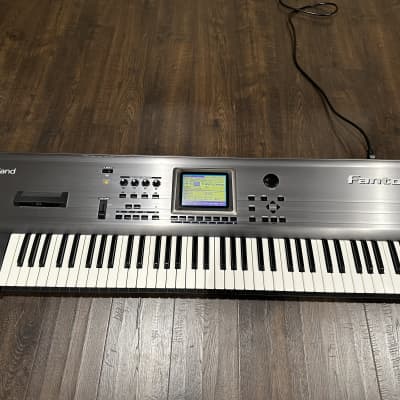 Roland Fantasm FA-76 初代 s-l400.jpg