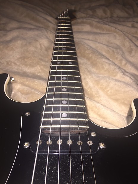 Fender Japan Exclusive Aerodyne Stratocaster Medium Scale