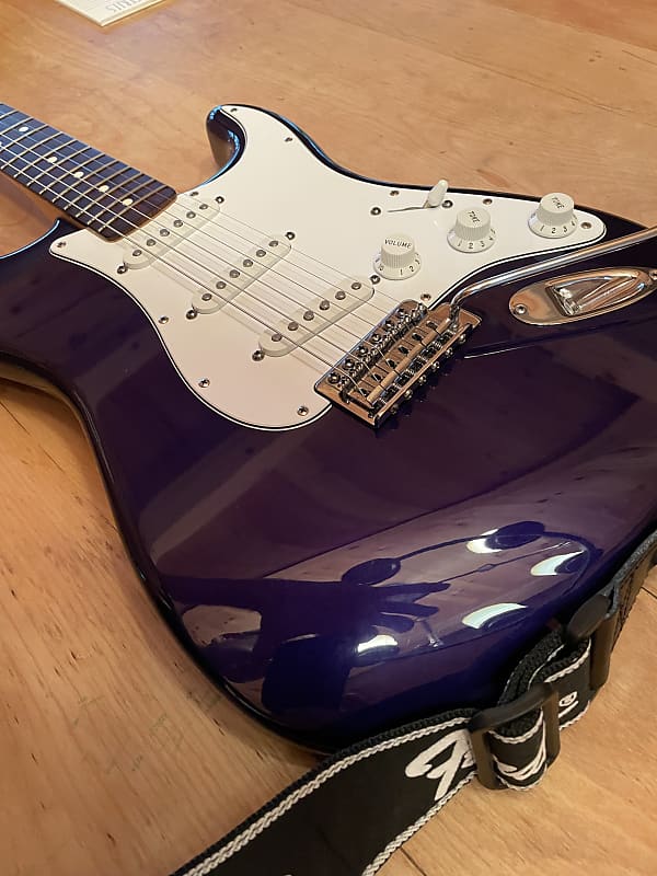 Fender Standard Stratocaster 1998 - 2005