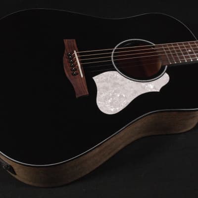 Seagull S6 Classic Acoustic Electric Guitar Black (772) image 1