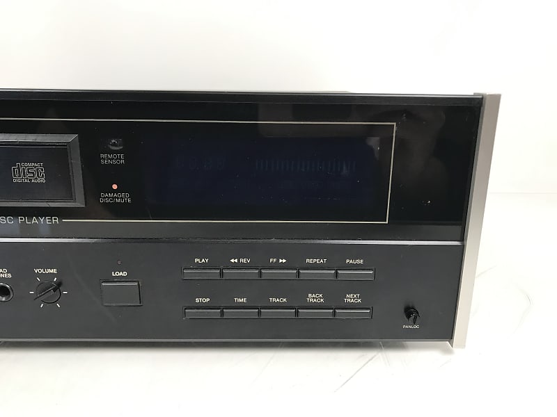 McIntosh MCD7000 CD Player | Reverb