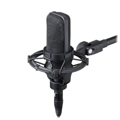 Audio-Technica AT4040 Large-Diaphragm Cardioid Condenser Microphone image 5