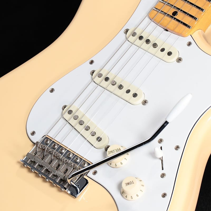 FENDER JAPAN ST68-YM Yngwie Malmsteen Signature Stratocaster [SN T024353]  [08/09]