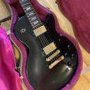 Gibson Les Paul Studio 2000 Ebony 8.5 lbs. Mini Trapezoid Inlays