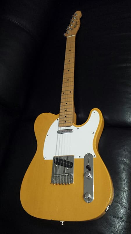 Squier By Fender Telecaster. 1989 Korea. Butterscotch Yellow