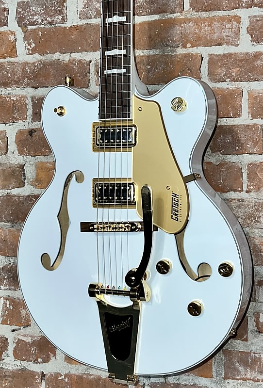 2023 Gretsch G5422TG  Electromatic Double Cutaway Hollow Body with Bigsby, Gold Hardware , Snow Crest White image 1