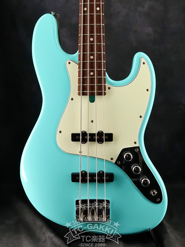 ミュージシャン Moon JB-4C hqdefault.jpg