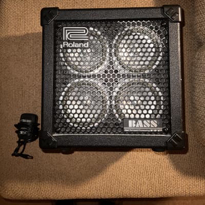 Roland Micro Cube Bass RX 2x2.5-Watt 4x4