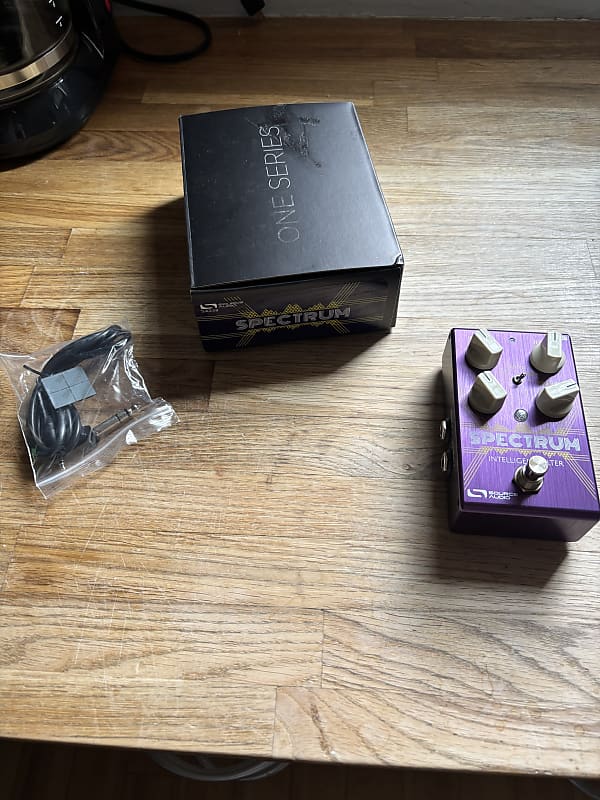 Source Audio Spectrum Intelligent Filter