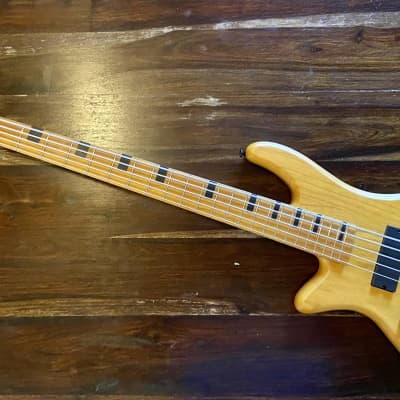 Schecter Session 5 String Bass Left Handed image 3