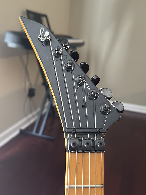 Chandler San Francisco Superstrat 1980s -Reverse Headstock