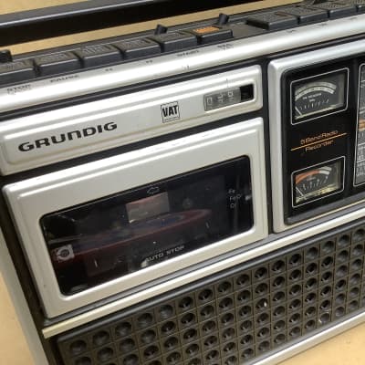 Grundig C 8000 vintage cassette radio made in Germany GRUNDIG image 12