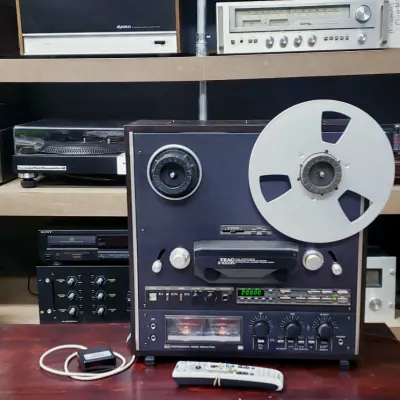 TEAC A-7300 2T 1/4 2-Track Reel to Reel Tape Recorder