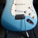 Fender Standard Stratocaster 2004 Rosewood Fingerboard, Blue Agave