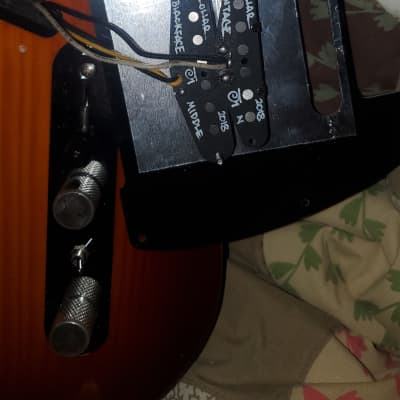 Fender Modern Player Telecaster Plus 2012 - 2018 - Honey Burst image 5