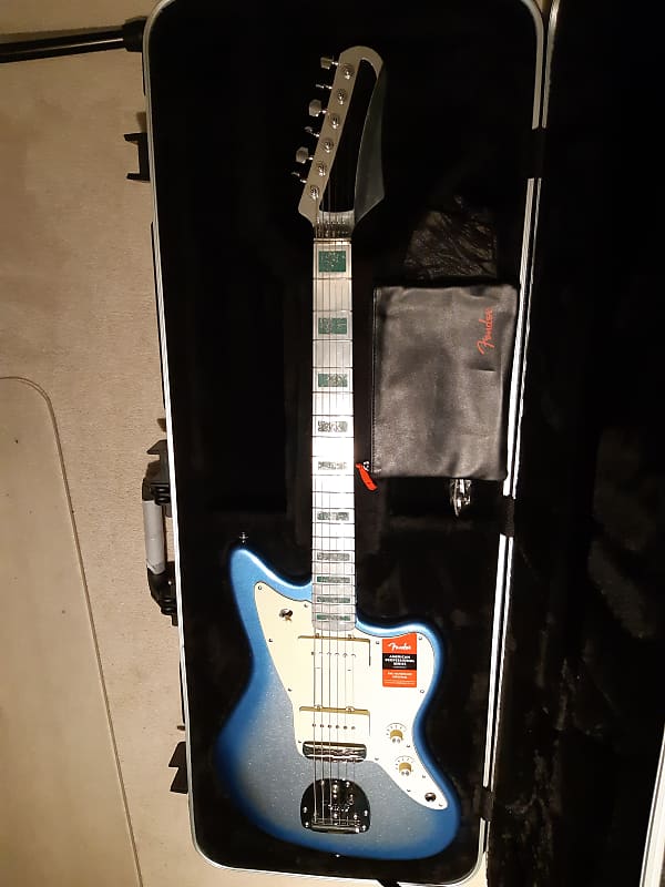 Fender Limited Edition American Professional Jazzmaster 2020 Sky Blue Metallic with Aluminum Neck image 1