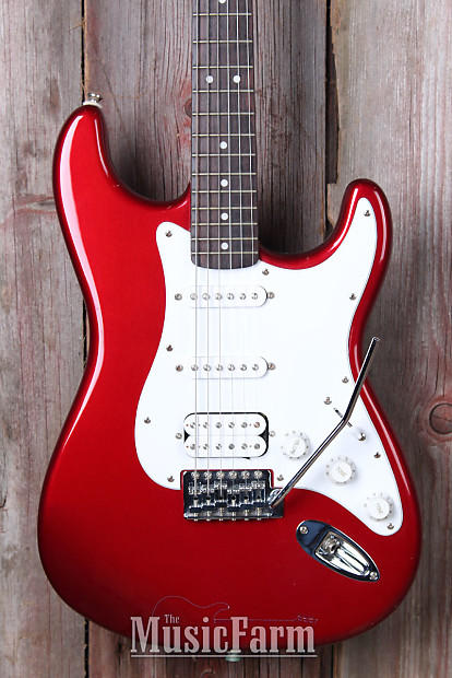Squier affinity stratocaster hss red new arrivals